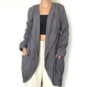 Urban Outfitters Silence & Noise Waylin Gray Tencel Jacket Size XS Oversized